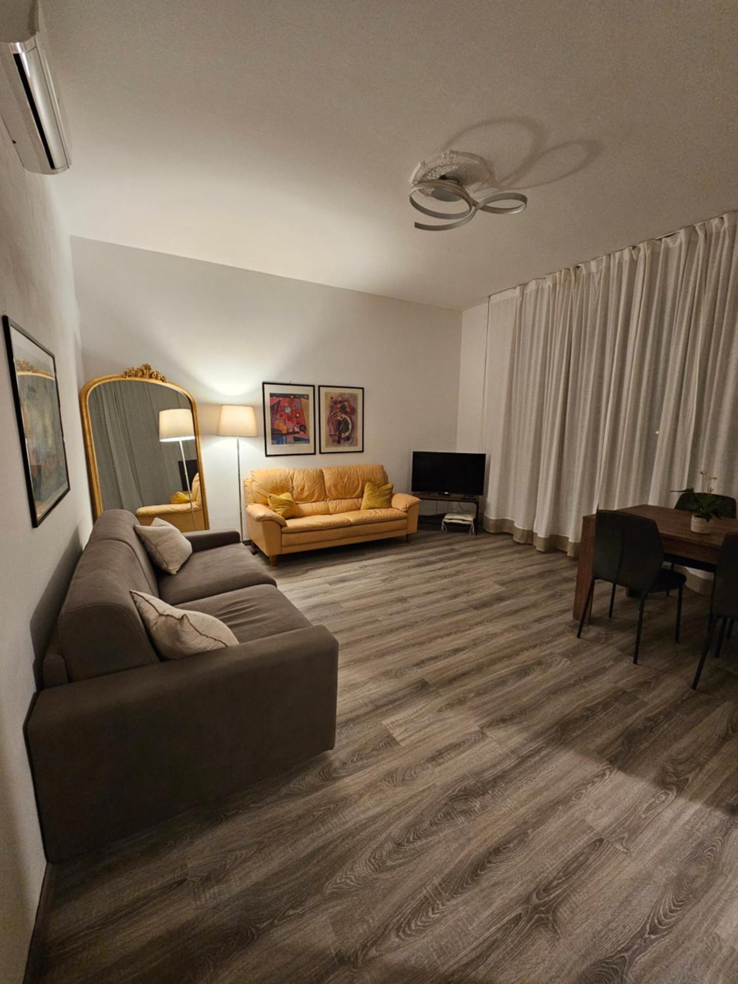 Casa Sara Como Lake Parcheggio Interno Privato Cernobbio Habitación foto